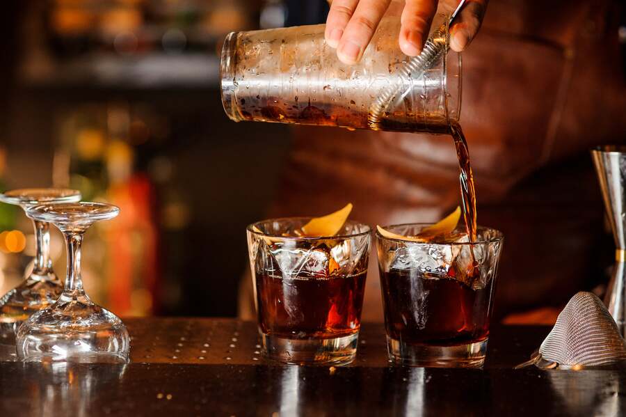 PRIVATE BARTENDERS